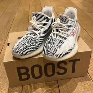 Yeezy Boost 350 V2